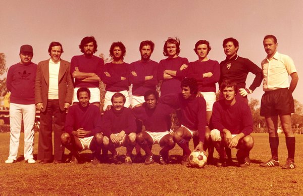 au Maroc l'équipe de foot A du CAFC de Casablanca dans les années 1976 et 1977
