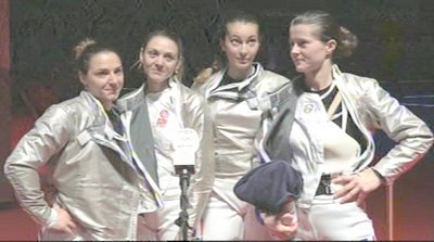 le sabre féminin par équipes en argent le sabre féminin par équipes en argent