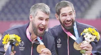 handball en or: les frres Karabatic heureux comme des dbutants
