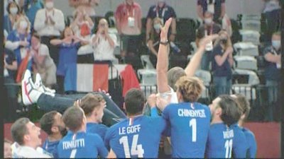 volley en or: l'entraineur Tillie est propulsé par ses joueurs volley en or: l'entraineur Tillie est propulsé par ses joueurs