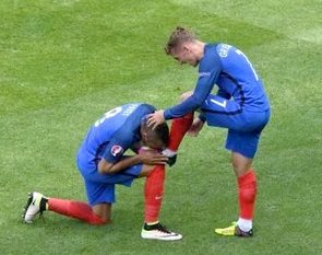 Payet et Griezmann ravis