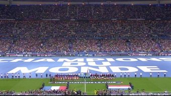 le Stade de France accueille ses Champions du Monde